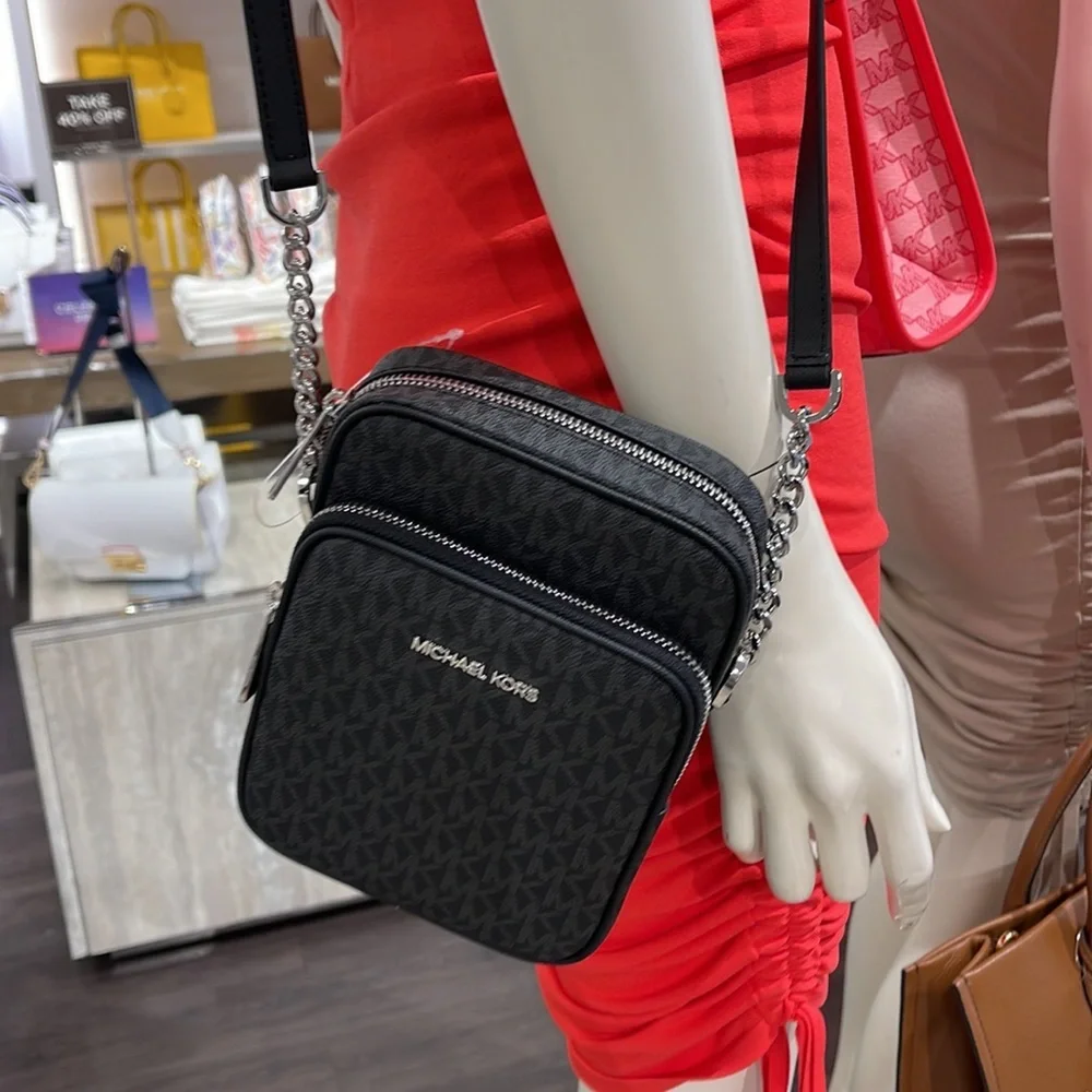 Michael Kors Jet Set Flight Crossbody black